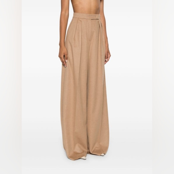 MaxMara Pants - MaxMara Camel Trousers